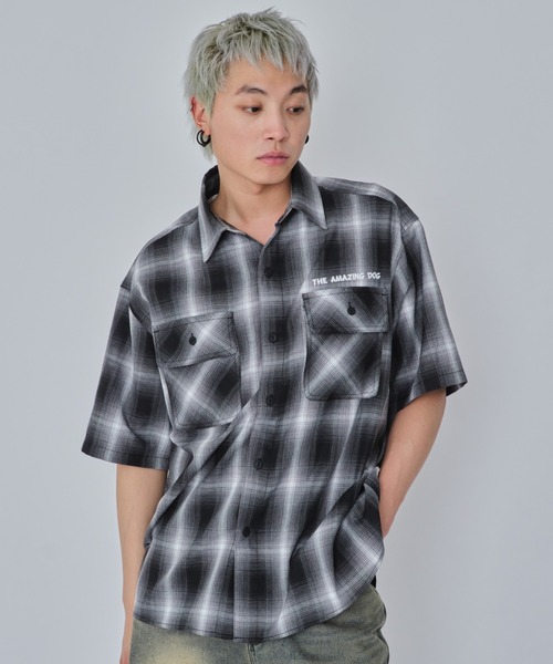 WEGO（ウィゴー）の「WEGO/イラストオンブレチェックシャツ（シャツ/ブラウス・メンズ・ブラック系その他2/ホワイト系その他2/ブルー系その他2/ブラウン系その他2・MEDIUM/LARGE）」の9枚目の写真