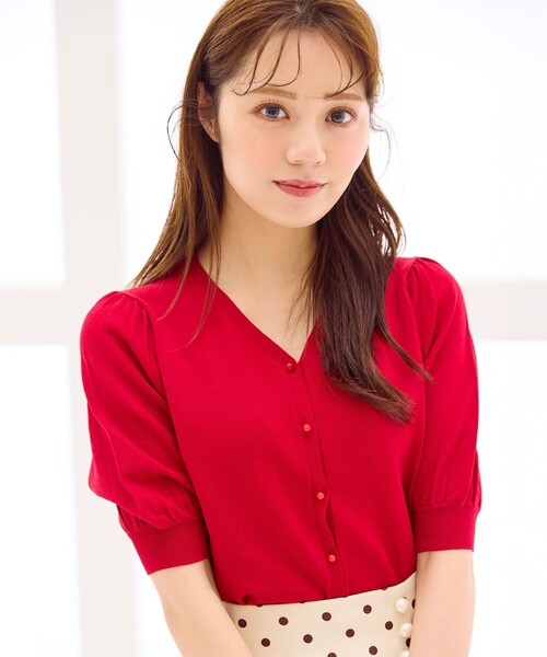 Feroux(フェルゥ)の「ハーフスリーブ カーディガン(カーディガン/ボレロ・レディース・ホワイト系/ライラック系/レッド系/ブラック系・F)」の12枚目の写真