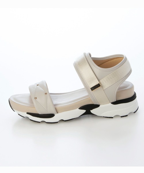 Fin（フィン）の「キルティング厚底ベルクロスポーツサンダル【低反発スポンジ入り】（サンダル・レディース・ブラウン/ブラック/グレー・S/M/L/LL）」の5枚目の写真