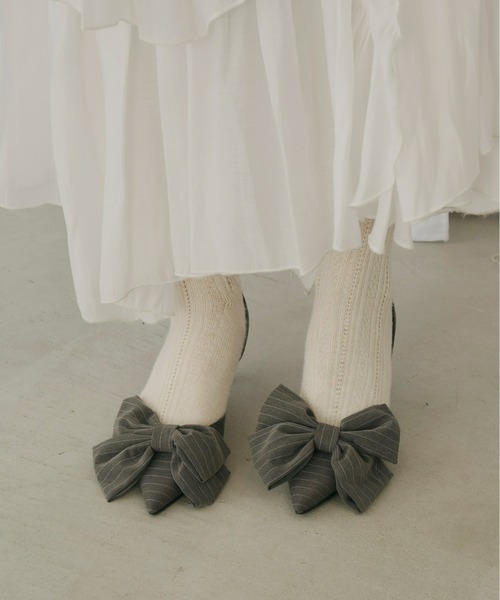 Olu.（オルドット）の「ビッグリボンストラップパンプス（パンプス・レディース・ドット/ブラック/グレー・35/37/39）」の14枚目の写真