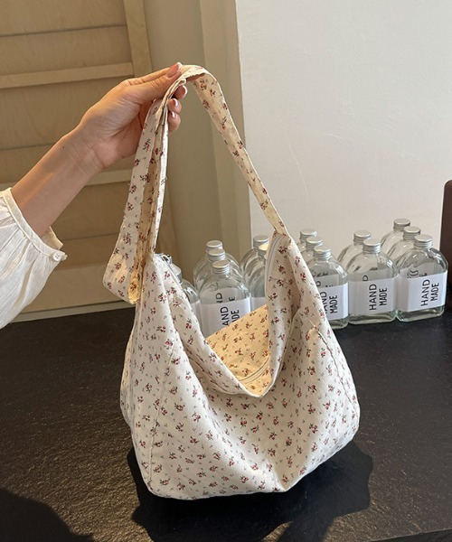 mebole(メボレ)の「Little flower ジップトートバッグ(トートバッグ・レディース・ブルー/ピンク・FREE)」の12枚目の写真