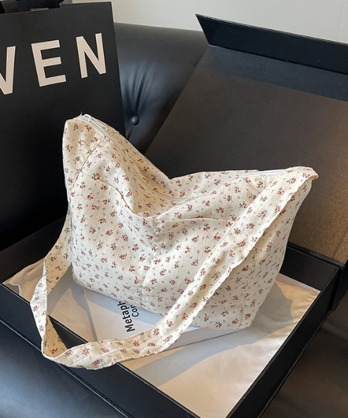 mebole(メボレ)の「Little flower ジップトートバッグ(トートバッグ・レディース・ブルー/ピンク・FREE)」の13枚目の写真