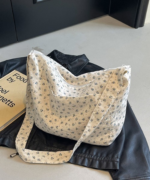 mebole(メボレ)の「Little flower ジップトートバッグ(トートバッグ・レディース・ブルー/ピンク・FREE)」の17枚目の写真