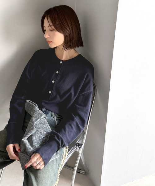 classicalelf(クラシカルエルフ)の「ニットのぬくもりに、少しのアクセント。前後2wayヘンリーネックニットプルオーバー(長袖)(ニット/セーター・レディース・ネイビー/ブラック系1/ブラウン/アイボリー系1/ブラック/アイボリー/アイボリー系2/ブラック系2/グレー・LARGE/MEDIUM/SMALL/X-LARGE)」の13枚目の写真