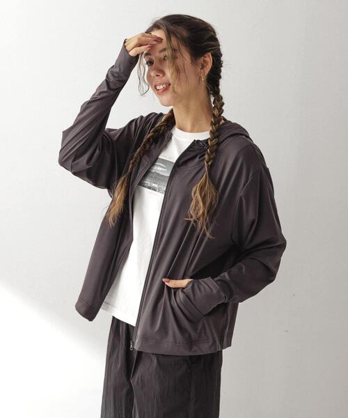 URBAN RESEARCH Sonny Label(アーバンリサーチサニーレーベル)の「SLAB Packable Rash Parka(パーカー・レディース・ブラック/チャコールグレー・FREE)」の2枚目の写真