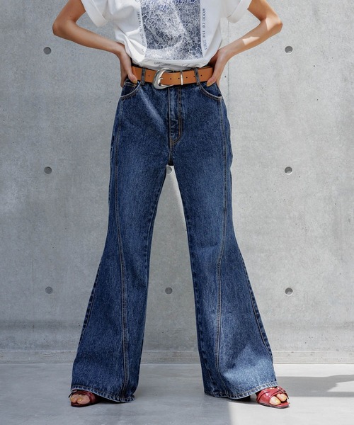 PAGEBOY（ページボーイ）の「スリムレッグフレアデニム【4color/4size】（デニムパンツ・レディース・ブルー系その他/ブラック/ブルー系その他2/ネイビー系/ブラウン系その他/ブラック系その他/ブルー系その他3・X-SMALL/SMALL/MEDIUM/LARGE）」の8枚目の写真