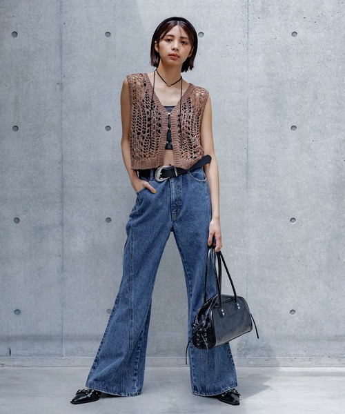 PAGEBOY（ページボーイ）の「スリムレッグフレアデニム【4color/4size】（デニムパンツ・レディース・ブルー系その他/ブラック/ブルー系その他2/ネイビー系/ブラウン系その他/ブラック系その他/ブルー系その他3・X-SMALL/SMALL/MEDIUM/LARGE）」の16枚目の写真