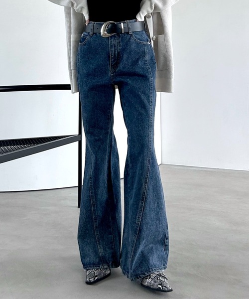ページボーイ PAGEBOY ラインストーン デニム フレアパンツ 27 PAGEBOY（ページボーイ）の「ラインストーンデニム（デニム