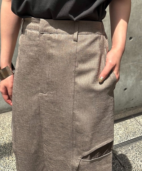 &g'aime(アンジェム)の「【&g'aime】サイドスリットタイトスカート Side Slit Fitted Skirt(スカート・レディース・チャコールグレー/ブラック/モカ・FREE)」の15枚目の写真