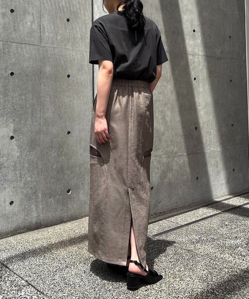 &g'aime(アンジェム)の「【&g'aime】サイドスリットタイトスカート Side Slit Fitted Skirt(スカート・レディース・チャコールグレー/ブラック/モカ・FREE)」の6枚目の写真
