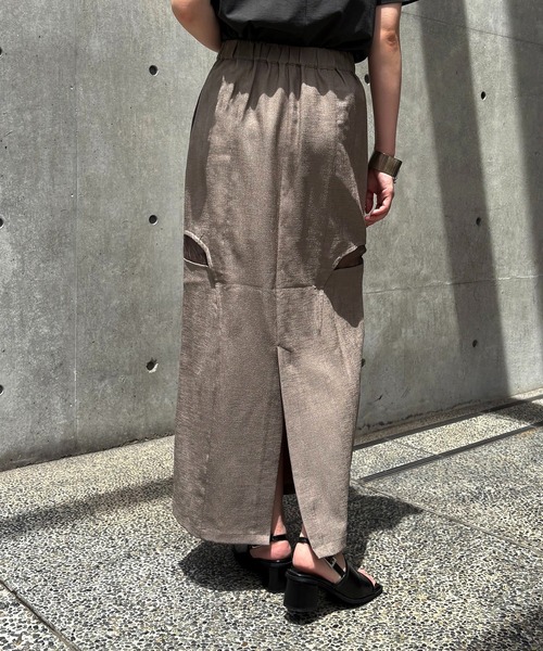 &g'aime(アンジェム)の「【&g'aime】サイドスリットタイトスカート Side Slit Fitted Skirt(スカート・レディース・チャコールグレー/ブラック/モカ・FREE)」の17枚目の写真