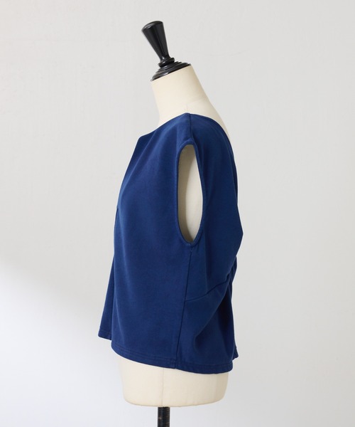 COLLAGE GALLARDAGALANTE（コラージュガリャルダガランテ）の「Q.anos/ツイストカットベスト（ベスト・レディース・グレー/ブルー・FREE）」の22枚目の写真