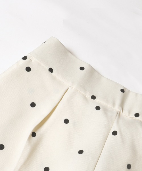 coca（coca）（コカ）の「ドット柄センタープレスワイドパンツ セットアップ可能（スラックス・レディース・アイボリー/ブラック・S/L/M）」の20枚目の写真