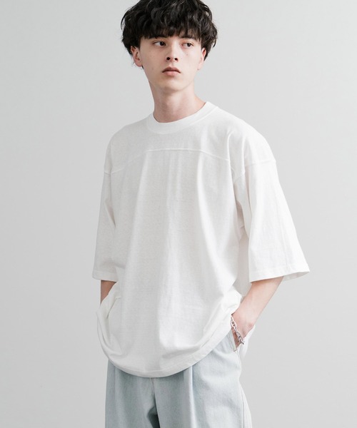 Audience（オーディエンス）の「Upscape Audience アップスケープオーディエンス 日本製 国産ラフィー天竺5.5オンスフットボール半袖Tシャツ AUD6644（Tシャツ/カットソー・メンズ・オートミール/杢グレー/スミクロ/オフホワイト/ブラック・M/L）」の2枚目の写真