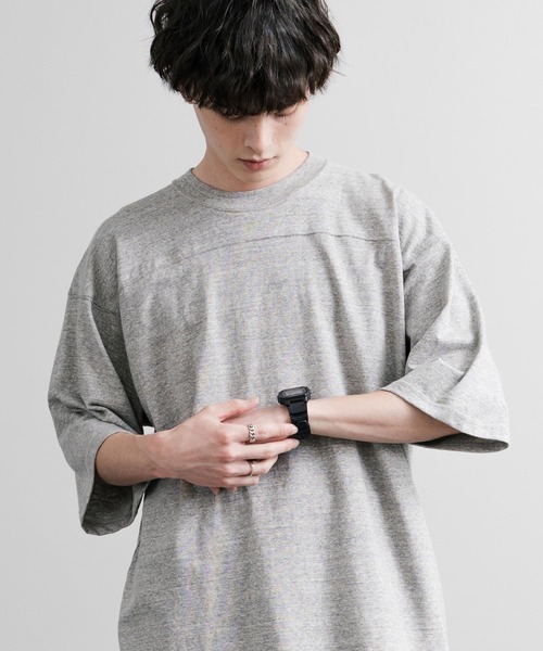 Audience（オーディエンス）の「Upscape Audience アップスケープオーディエンス 日本製 国産ラフィー天竺5.5オンスフットボール半袖Tシャツ AUD6644（Tシャツ/カットソー・メンズ・オートミール/杢グレー/スミクロ/オフホワイト/ブラック・M/L）」の16枚目の写真