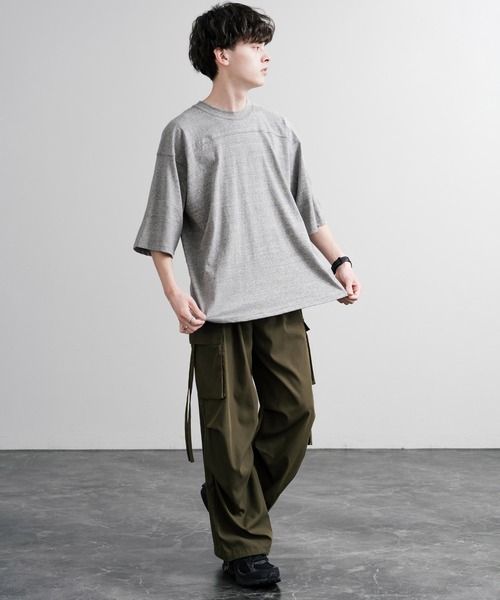 Audience（オーディエンス）の「Upscape Audience アップスケープオーディエンス 日本製 国産ラフィー天竺5.5オンスフットボール半袖Tシャツ AUD6644（Tシャツ/カットソー・メンズ・オートミール/杢グレー/スミクロ/オフホワイト/ブラック・M/L）」の17枚目の写真