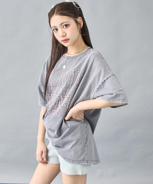 ANAP（アナップ）の「ケミカルウォッシュ 刺繍ロゴ ビッグTシャツ（Tシャツ/カットソー・レディース・ライトグレー/ブラウン/ブラック系その他・FREE）」の4枚目の写真