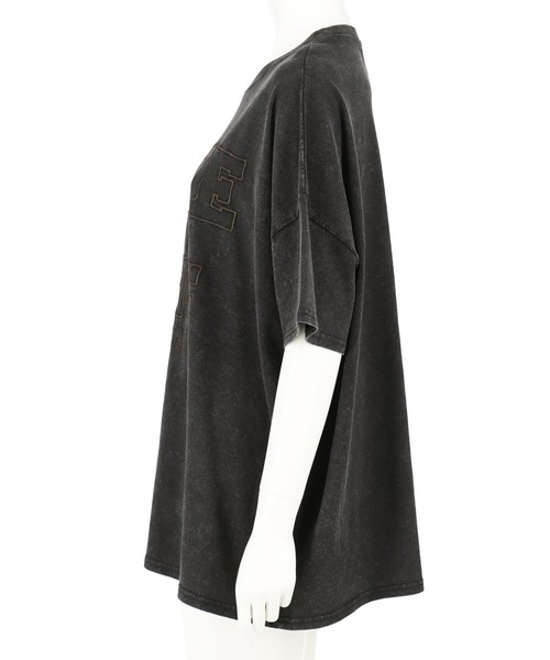 ANAP（アナップ）の「ケミカルウォッシュ 刺繍ロゴ ビッグTシャツ（Tシャツ/カットソー・レディース・ライトグレー/ブラウン/ブラック系その他・FREE）」の7枚目の写真