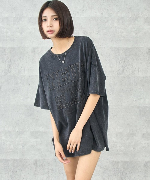 ケミカルウォッシュ 刺繍ロゴ ビッグTシャツ（Tシャツ