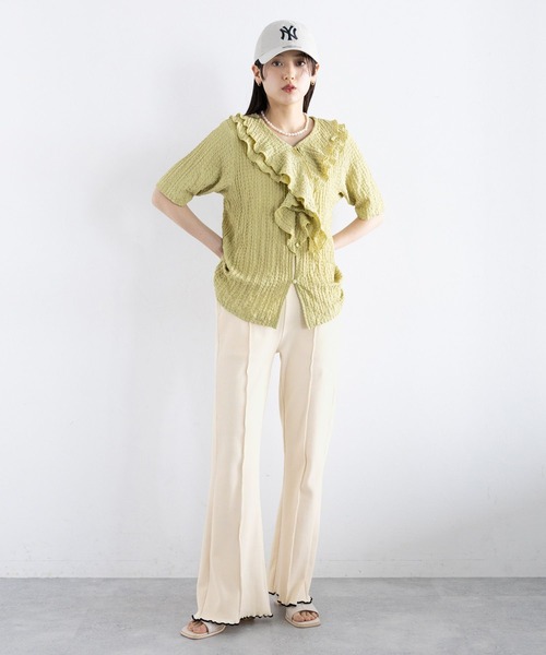 RAGEBLUE（レイジブルー）の「シャーリングフリルブラウス（シャツ/ブラウス・レディース・イエロー系その他/オフホワイト・FREE）」の4枚目の写真