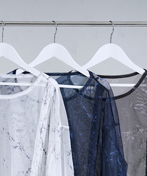 Ellno Loset(エルノロゼット)の「ドロストマーブルシアートップス(Tシャツ/カットソー・メンズ・ブラック/オフホワイト/ブルー・SMALL/LARGE/MEDIUM)」の9枚目の写真