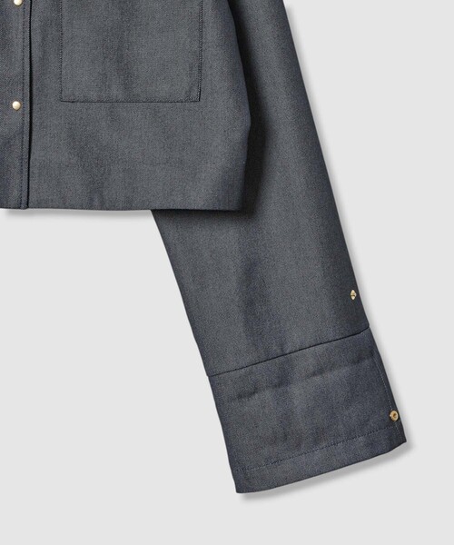 allureville（アルアバイル）の「リジッドデニムライクブルゾン（ブルゾン・レディース・ネイビー・2）」の4枚目の写真