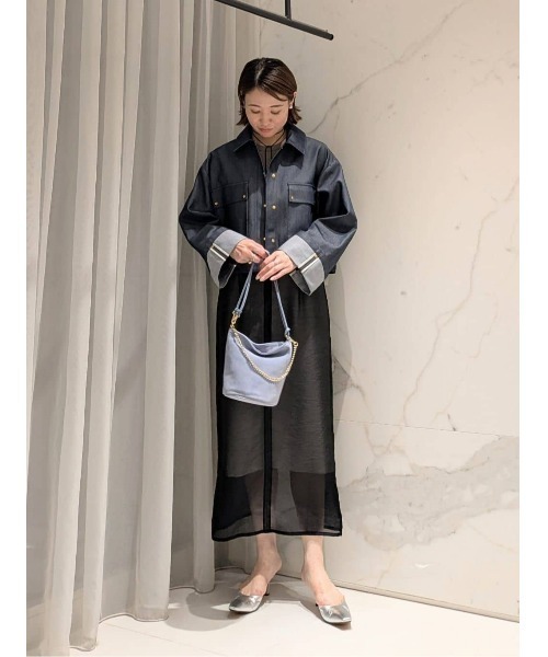 allureville（アルアバイル）の「リジッドデニムライクブルゾン（ブルゾン・レディース・ネイビー・2）」の15枚目の写真