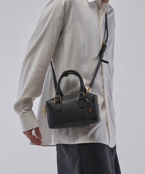 Lui's(ルイス)の「ミニボストン2WAY BAG (ショルダーバッグ)(ショルダーバッグ・メンズ・ブラック/ブラウン・FREE)」の3枚目の写真