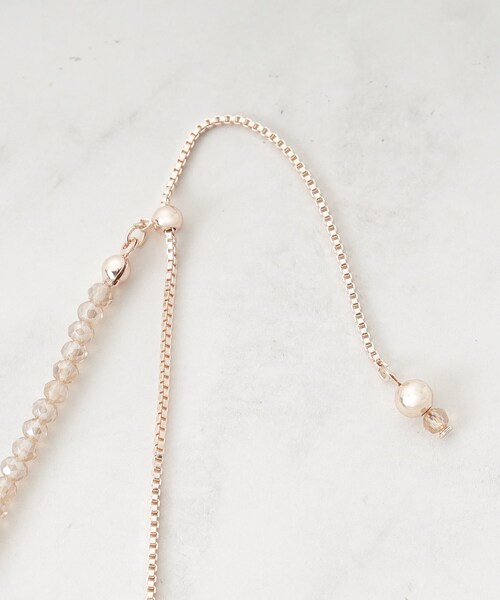 SHOO・LA・RUE（シューラルー）の「【2WAY】クリアビーズネックレス（ネックレス・レディース・ベビーピンク/ライトベージュ/グレー・00）」の6枚目の写真