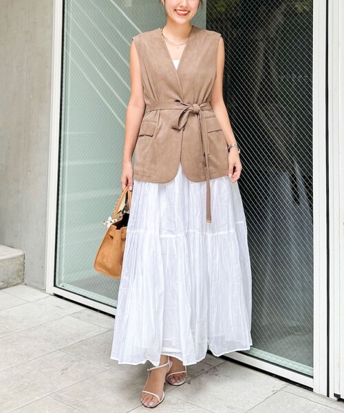 NOLLEY’S（ノーリーズ）の「《セットアップ対応》ストレッチスエードベルテッドジレ（ベスト・レディース・ブラウン/ベージュ・38）」の18枚目の写真