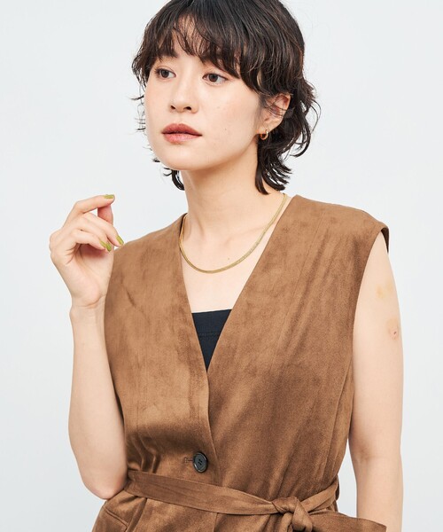 NOLLEY’S（ノーリーズ）の「《セットアップ対応》ストレッチスエードベルテッドジレ（ベスト・レディース・ブラウン/ベージュ・38）」の4枚目の写真