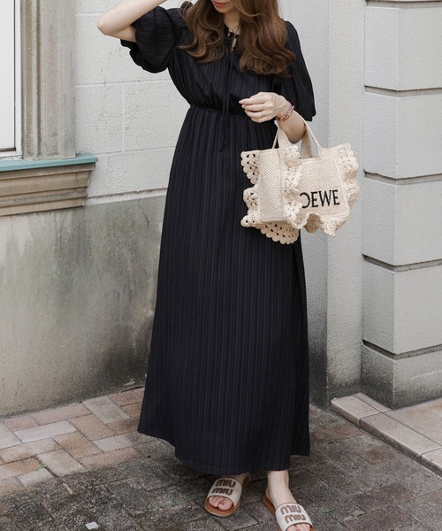 yuhanwang ユハンワン　リボンワンピースBLACK S 新品未使用 yuhanwang ユハンワン リボンワンピースBLACK S 新品未使用