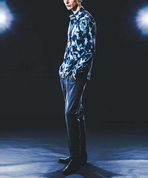 5351 POUR LES HOMMES（ゴーサンゴーイチプールオム）の「クラウドプリント ストレッチ ジャージー シャツ（シャツ/ブラウス・メンズ・ブラック/ブルー・44/46/48/50）」の9枚目の写真