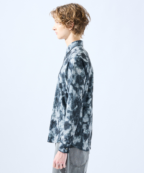 5351 POUR LES HOMMES（ゴーサンゴーイチプールオム）の「クラウドプリント ストレッチ ジャージー シャツ（シャツ/ブラウス・メンズ・ブラック/ブルー・44/46/48/50）」の11枚目の写真