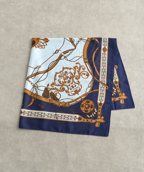 un dix cors(アンディコール)の「《こなれ感をプラス》クラシカルベルト柄スカーフ【大判 90×90】(バンダナ/スカーフ・レディース・ブルー/ブラック・FREE)」の11枚目の写真