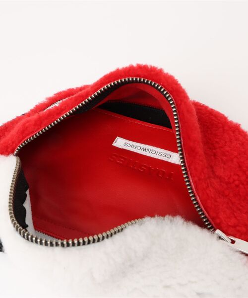 Disney(ディズニー)の「TOASTIES×DESIGNWORKS Disneyシープスキンバッグ(ボディバッグ/ウエストポーチ・レディース・レッド・フリー)」の20枚目の写真