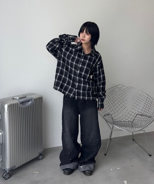 MandO(Auntie Rosa)(エムオー)の「スタッズワイドデニムパンツ(デニムパンツ・メンズ・インディゴブルー/ブラック・LARGE/MEDIUM/SMALL)」の15枚目の写真