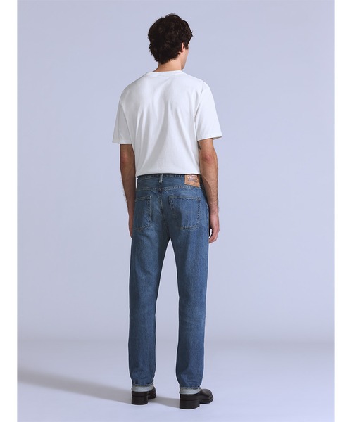 Levi's(リーバイス)の「Levi's/リーバイス BLUETAB(TM)1980's 501(R) ジーンズ ミディアムインディゴ MADE IN JAPAN(デニムパンツ・メンズ・インディゴブルー・W28 L32/W29 L32/W30 L32/W31 L32/W32 L32/W33 L32/W34 L32/W36 L32/38inch)」の4枚目の写真