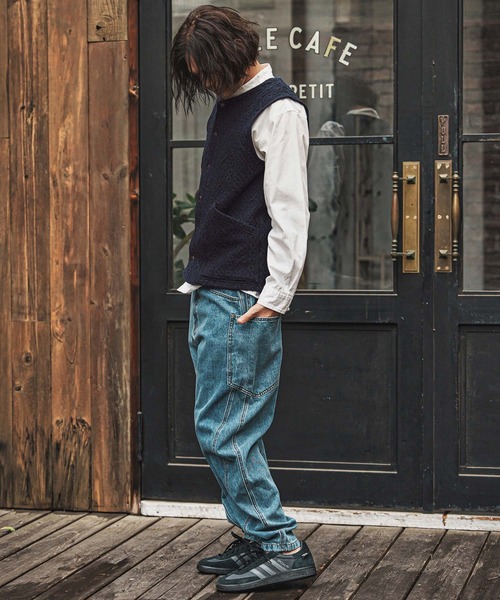 CAMBIO（カンビオ）の「mcg3696- ストレッチケーブルキルティングノーカラーベスト(CAM-7331)（ベスト・メンズ・ブラック/グレー/ネイビー・S/M/L/XL）」の9枚目の写真