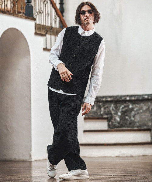 CAMBIO（カンビオ）の「mcg3696- ストレッチケーブルキルティングノーカラーベスト(CAM-7331)（ベスト・メンズ・ブラック/グレー/ネイビー・S/M/L/XL）」の20枚目の写真