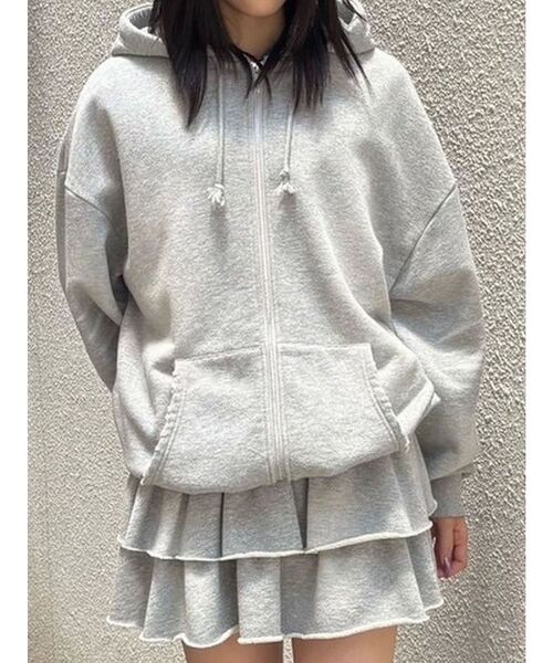 EMODA（エモダ）の「シェービングオーバージップフーディ（パーカー・レディース・グレー/ブラック/ライトグレー・FREE）」の16枚目の写真