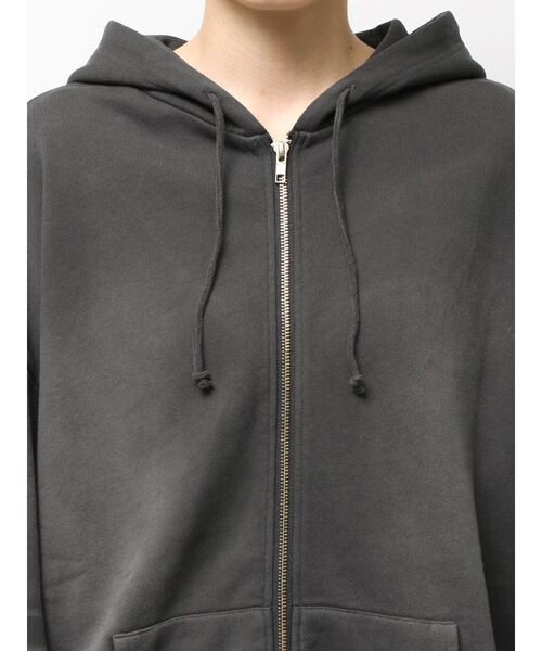 EMODA（エモダ）の「シェービングオーバージップフーディ（パーカー・レディース・グレー/ブラック/ライトグレー・FREE）」の12枚目の写真