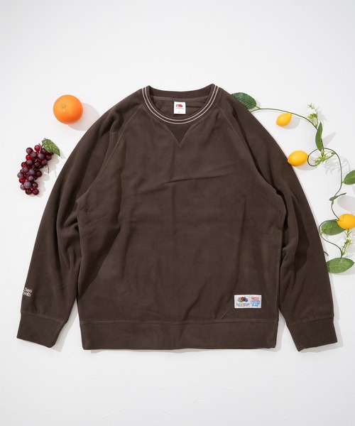 FRUIT OF THE LOOM（フルーツオブザルーム）の「【FRUIT OF THE LOOM】COZY SOFT FLEECE PULLOVER/フリーススウェット（スウェット・メンズ・ブラック/アイボリー/ブラウン・XL/L/M/S）」の3枚目の写真