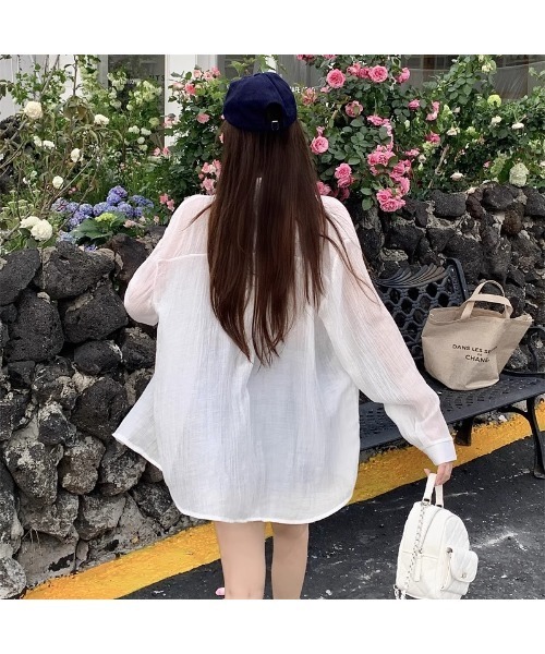 Ritzy（リッツィー）の「7色展開　オーバーサイズ 長袖シアーシャツ（シャツ/ブラウス・レディース・ブルー/ホワイト/ピンク/ライトグリーン/グリーン/ベージュ/イエロー・FREE）」の15枚目の写真