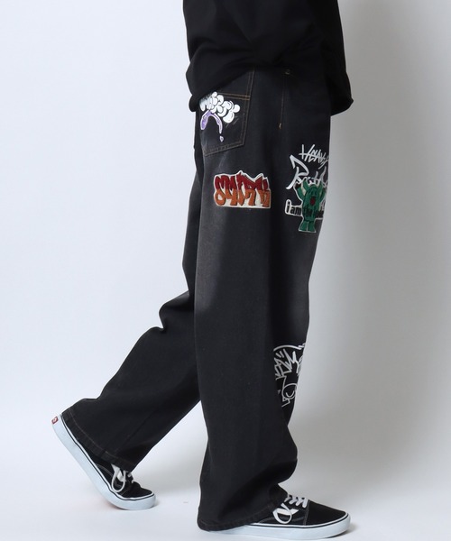 SITRY（シトリー）の「2026SS新色追加 Street Design Patch ＆ Print Barrel Leg Denim Pants/ストリートデザイン ワッペン＆プリント バレルレッグデニムパンツ ワイドデニムパンツ（デニムパンツ・メンズ・ブルー/ブラック/ホワイト・L/M）」の15枚目の写真