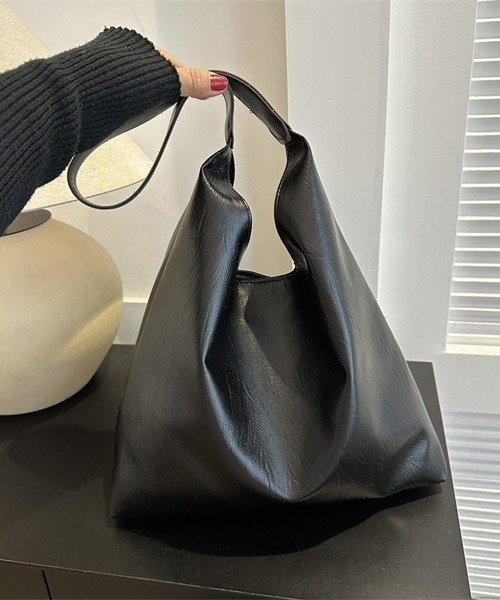 Ressaca(レサーカ)の「PUレザーワンショルダートートバッグ(トートバッグ・レディース・ブラック/ブラウン/ダークブラウン・FREE)」の4枚目の写真