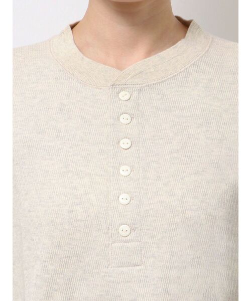 Ungrid(アングリッド)の「FAITH MILLS別注ヘンリーネックショートロングスリーブTee(Tシャツ/カットソー・レディース・チャコールグレー/ライトグレー/ピンク/イエロー・FREE)」の10枚目の写真