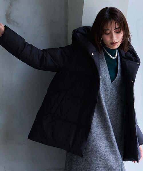 OPAQUE.CLIP（オペークドットクリップ）の「撥水フードミドルダウンコート【防風/抗菌防臭/洗濯機OK】《S～LL》（ダウンジャケット/コート・レディース・ブラック/オフホワイト/キャメル・40/38/36/42）」の9枚目の写真