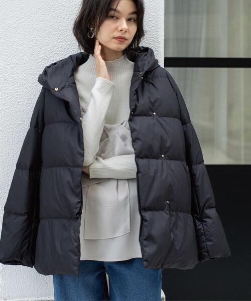 OPAQUE.CLIP（オペークドットクリップ）の「撥水フードミドルダウンコート【防風/抗菌防臭/洗濯機OK】《S～LL》（ダウンジャケット/コート・レディース・ブラック/オフホワイト/キャメル・40/38/36/42）」の15枚目の写真