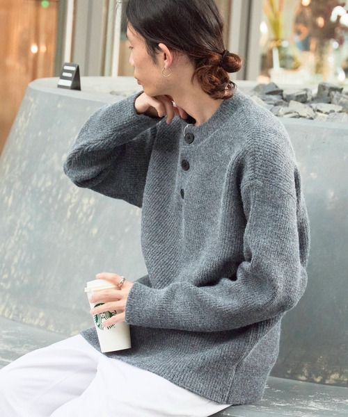 Theater code（シアターコード）の「Rib knit Henley neck knit sweater/畦編みヘンリーネックニットセーター（ニット/セーター・メンズ・ホワイト/ブラック/グレー・M/L）」の9枚目の写真